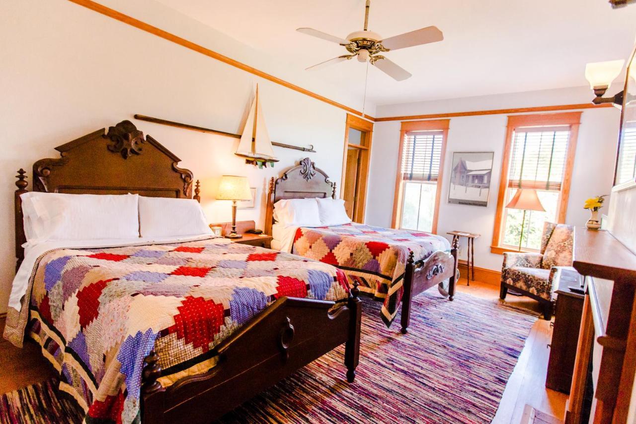 Roanoke Island Inn マンテオ 部屋 写真