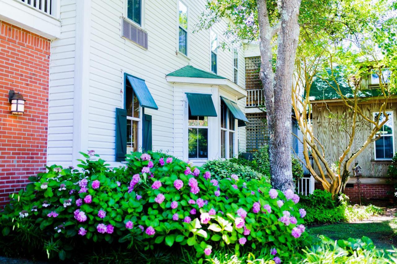 Roanoke Island Inn マンテオ エクステリア 写真